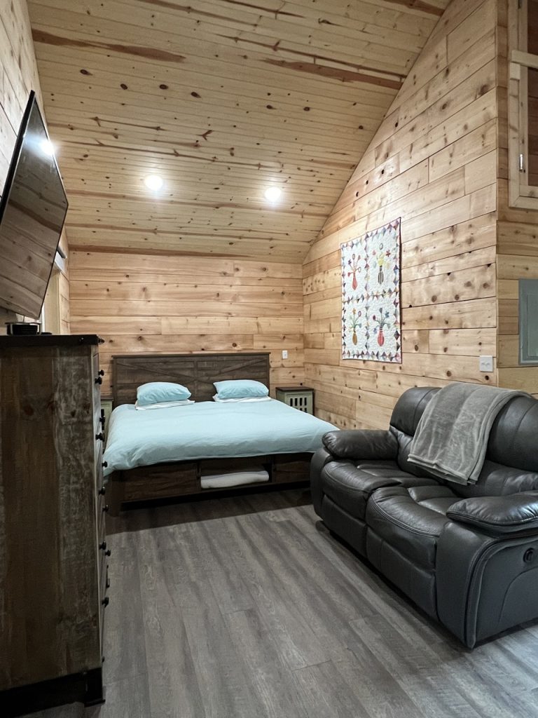 Den Cottage Bed