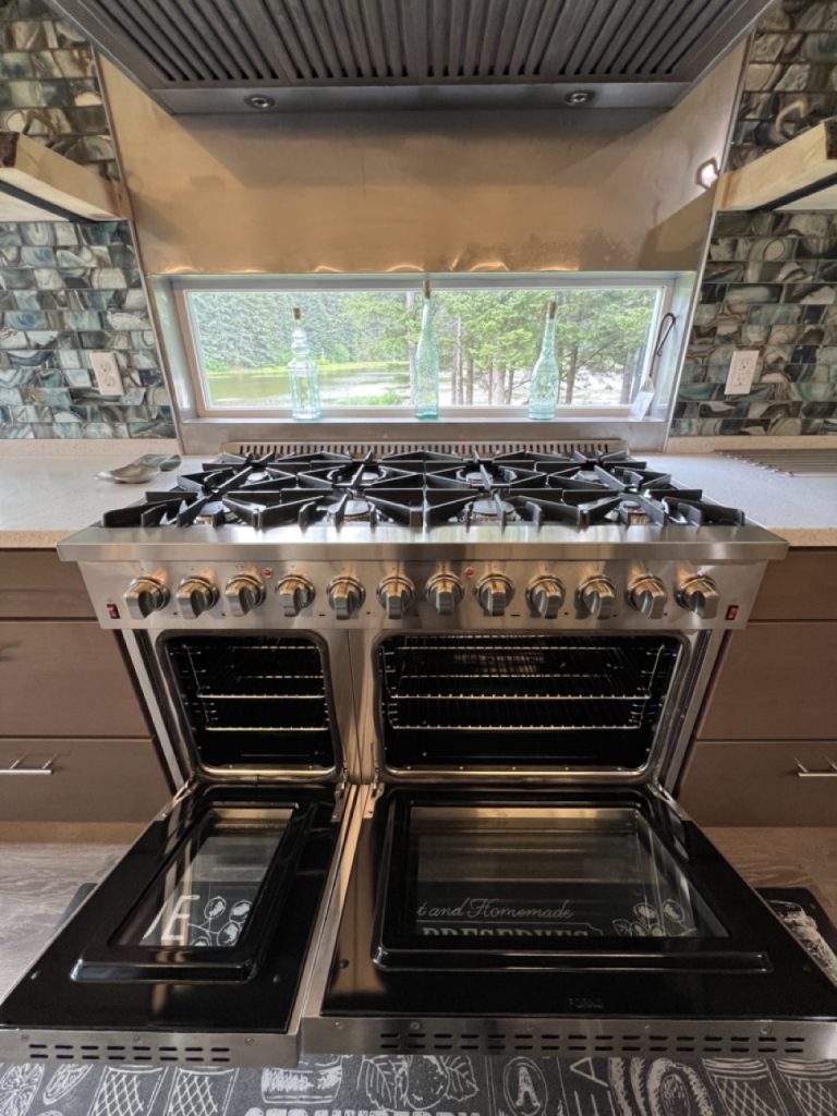 Cama’i House Kitchen (3)