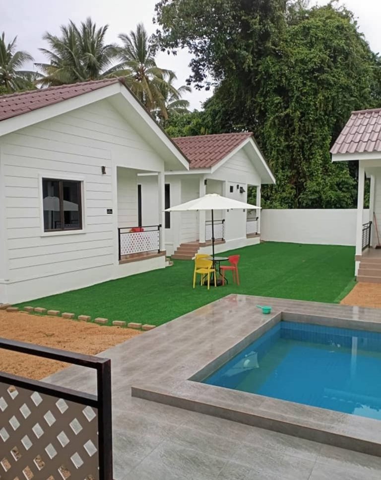 Type A2 – 1 Bedroom Standard Cottage | The Pool Cottage near D’Aur Beach, Melawi, Bachok