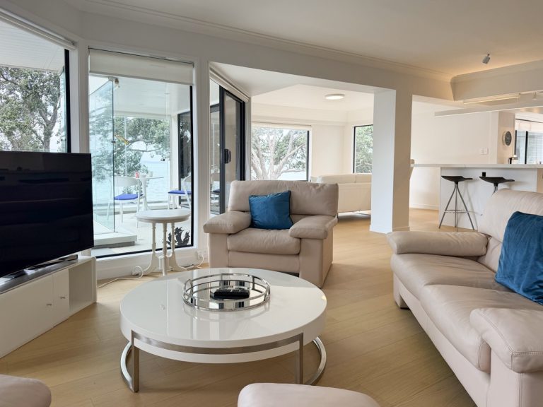 interior of oceanview apartment at Kohi Del Mar