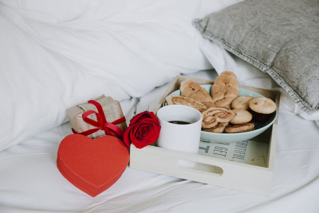 Picture of cookies as popular welcome gifts in hotels.